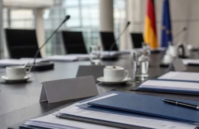политика Германии: Политика Германии: Wissenschaftsminister готовятся к риску блокировок из-за AfD