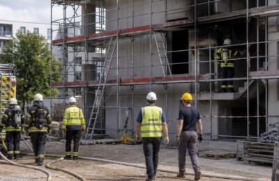 Мюнхен происшествия: Мюнхен Hasenbergl: Brand auf Baustelle потребовал Einsatz Feuerwehr