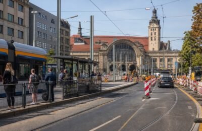 Трамваи и дорожные работы у Hauptbahnhof в Лейпциге