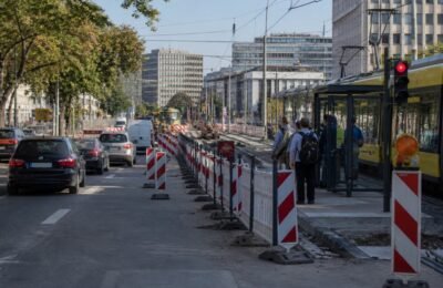 Ограничения и трамвайная остановка у Berliner Platz в Эссене
