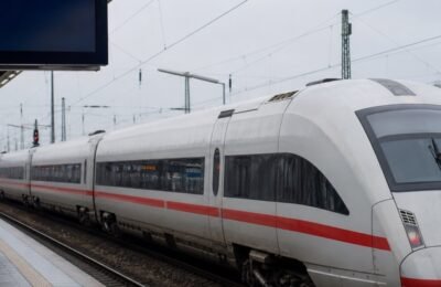 Deutsche Bahn: Deutsche Bahn: 59% пунктуальности показывает глубину проблемы Bahn