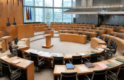 Политика Германии и заседание земельного парламента